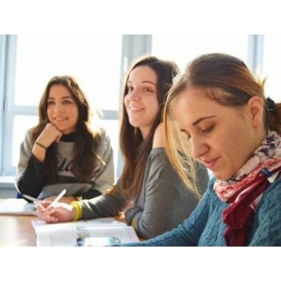 Cum să înveți pentru un examen de limbă străină Cum să înveți pentru un examen de limbă străină