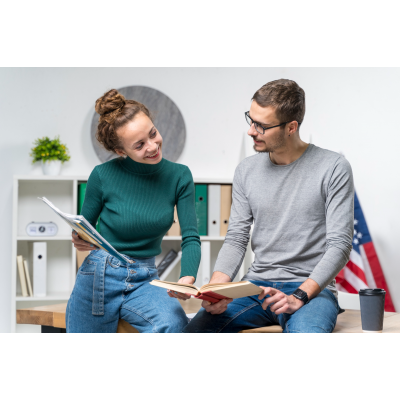 Prepoziții în engleză - Tipuri & Exemple de prepoziții în engleză Prepoziții în engleză - Tipuri & Exemple de prepoziții în engleză