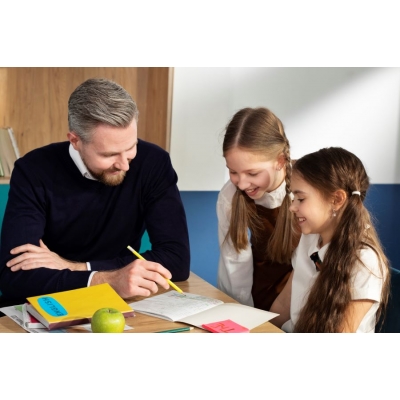 Present continuous - Cum se formează & Când se folosește prezentul continuu în engleză Present continuous - Cum se formează & Când se folosește prezentul continuu în engleză